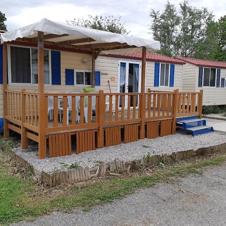 Sigean Mobil Home Dans Camping Tohapi Exteriör bild