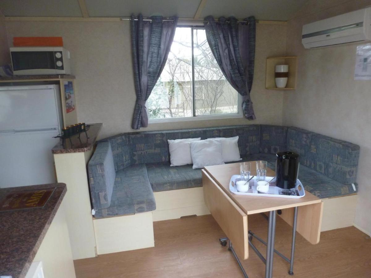 Sigean Mobil Home Dans Camping Tohapi Exteriör bild
